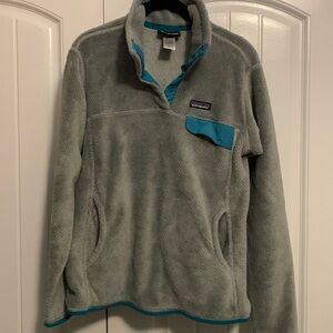 Patagonia Women's Re-Tool Snap-T® Fleece Pullover grey and teal, large